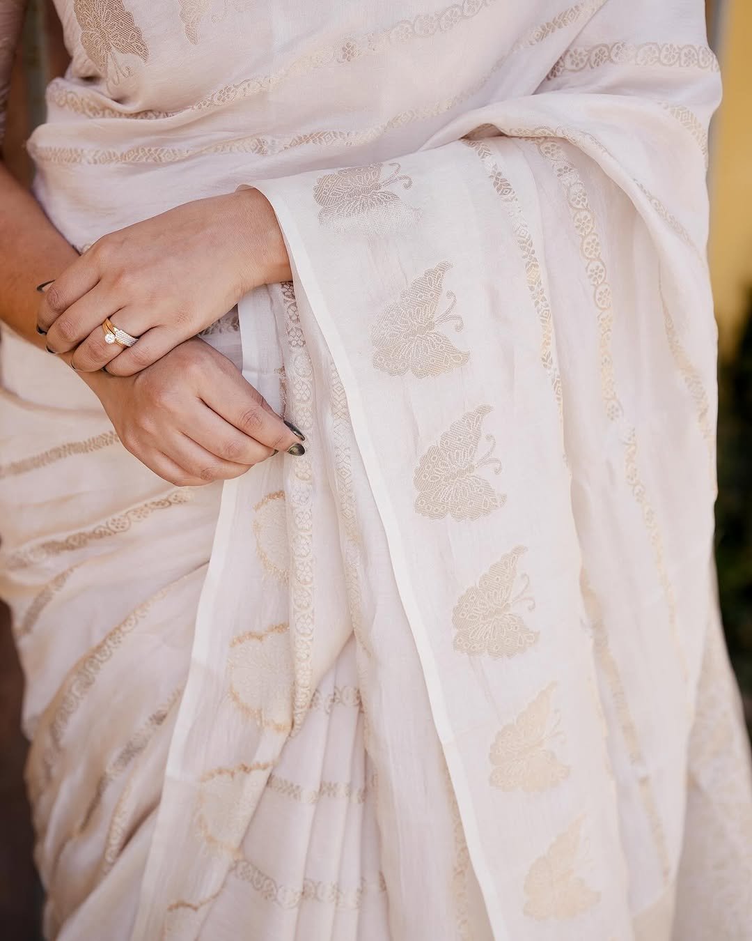 Aayna-40189_3