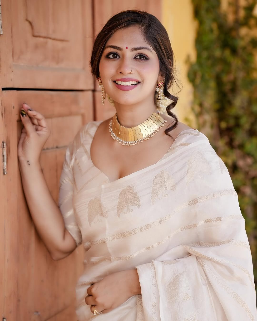 Aayna-40189_5