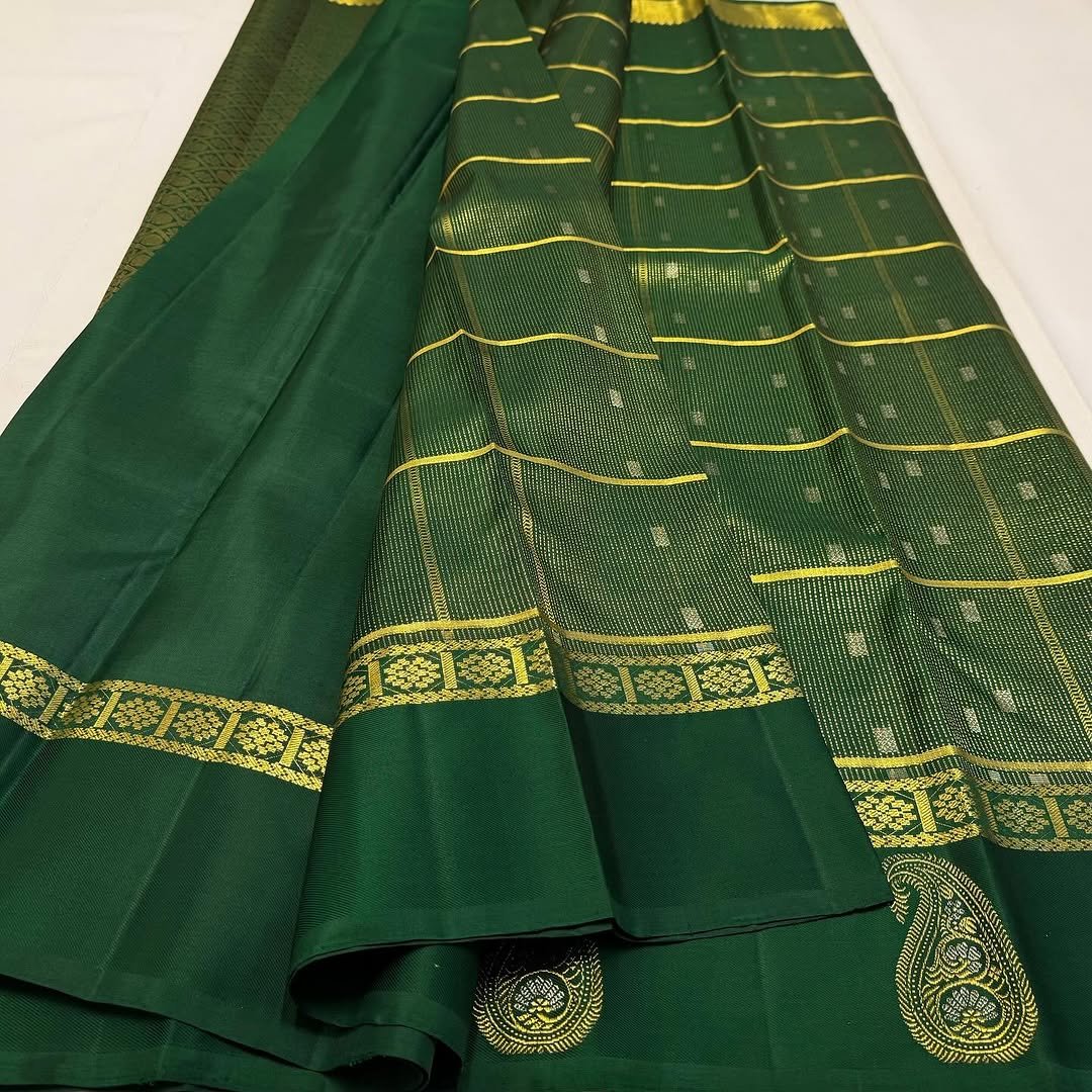 Aayna-50188-Zari-DarkGreen_4