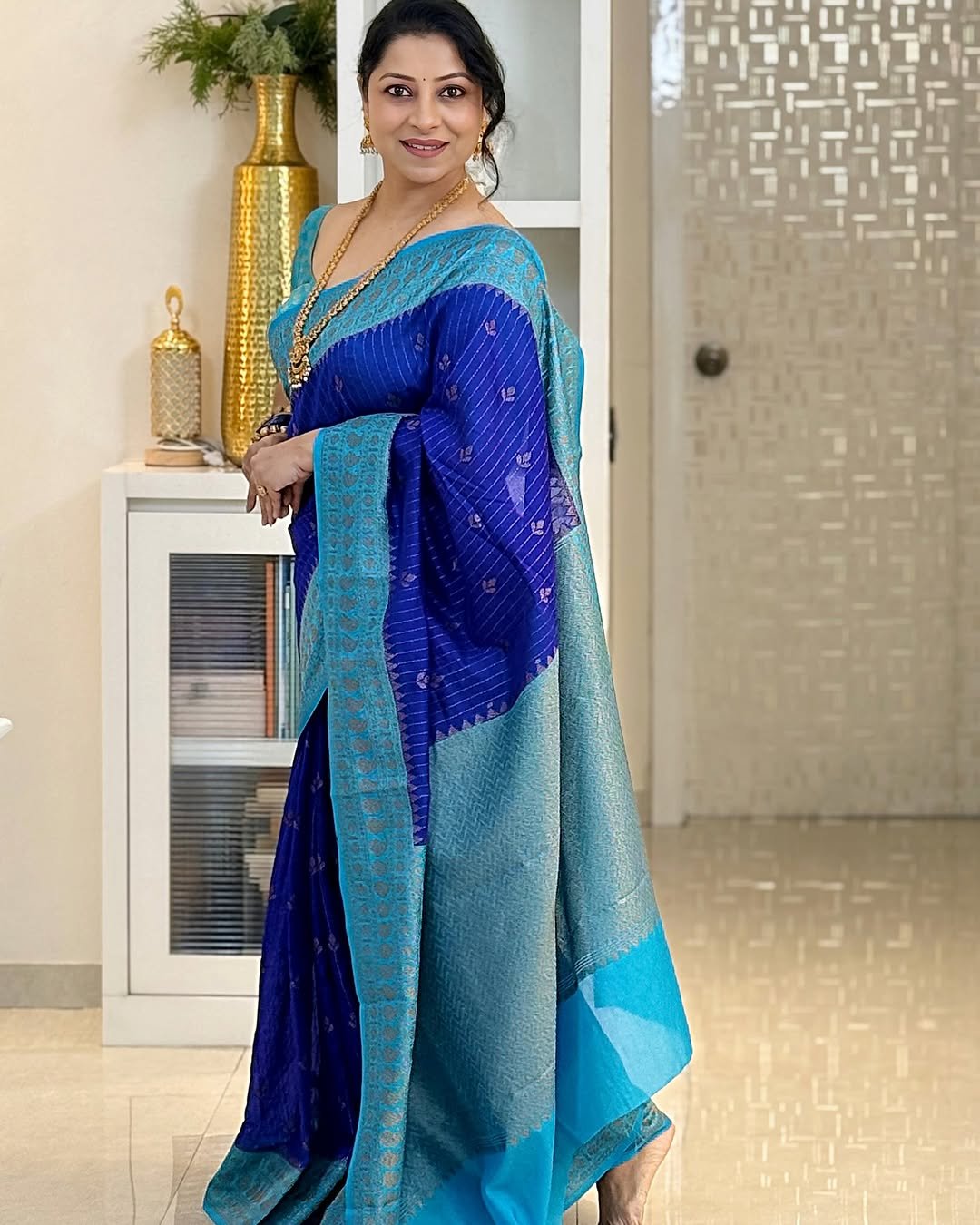 Aayna-50202-Blue_3