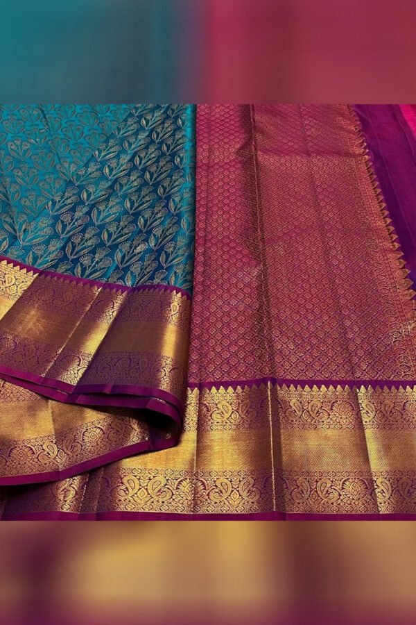Rhapsody  Rama Soft Silk Saree With Opulent Blouse Piece