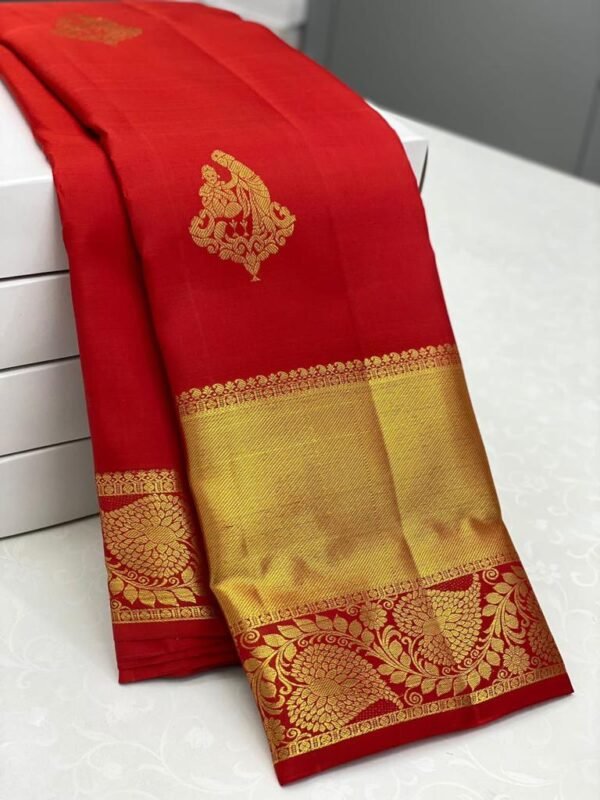 Opulent Red Soft Banarasi Silk Saree With Elision Blouse Piece