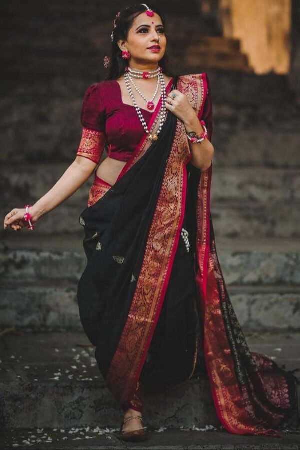 Appealing Black Soft Silk Saree With Stunning Blouse Piece