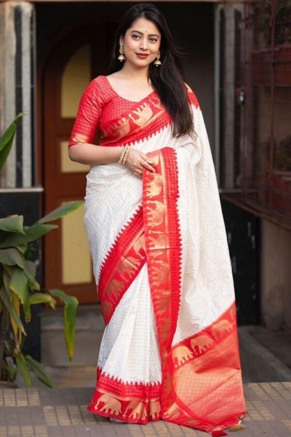 Dulcet Off White Soft Silk Saree With Enticing Blouse Piece