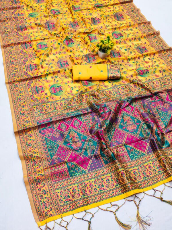 Effervescent Yellow Pashmina Saree With Desultory Blouse Piece