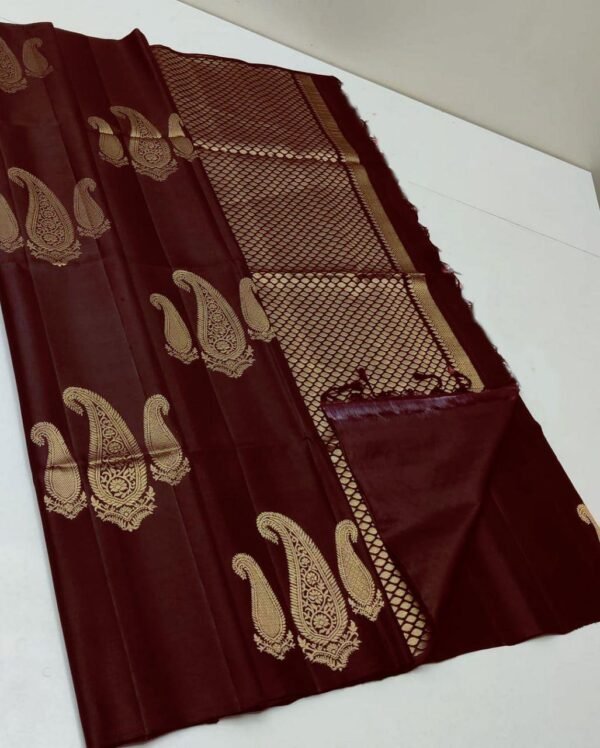 Twirling Brown Soft Silk Saree With Eloquence Blouse Piece
