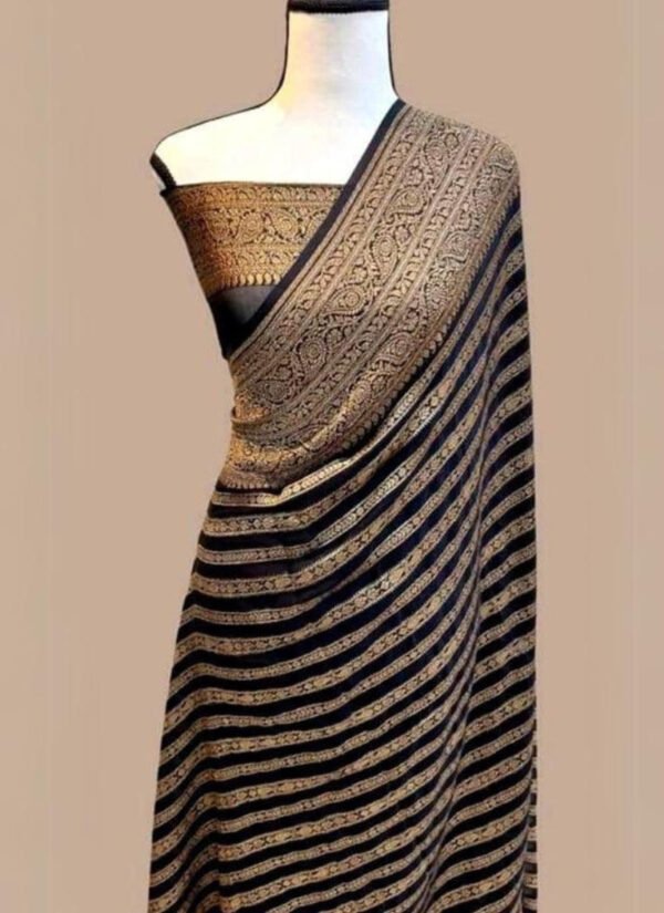 Felicitous Black Soft Banarasi Silk Saree With Lovely Blouse Piece