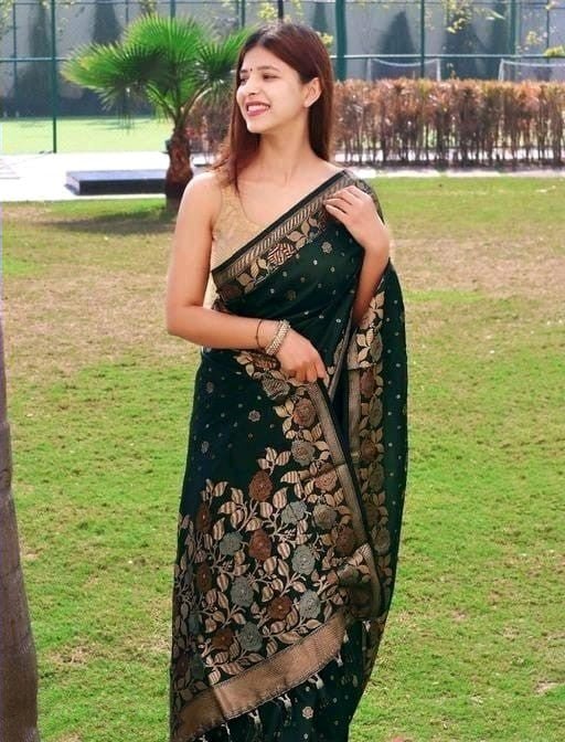 ShrijiAvadh-SC-122-DarkGreen_2