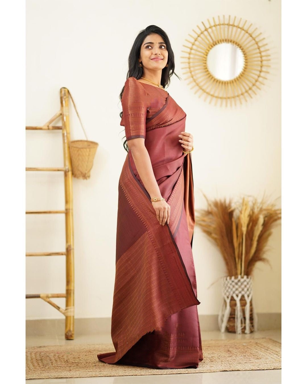ShrijiAvadh-Sundaramsilk-Wine_3