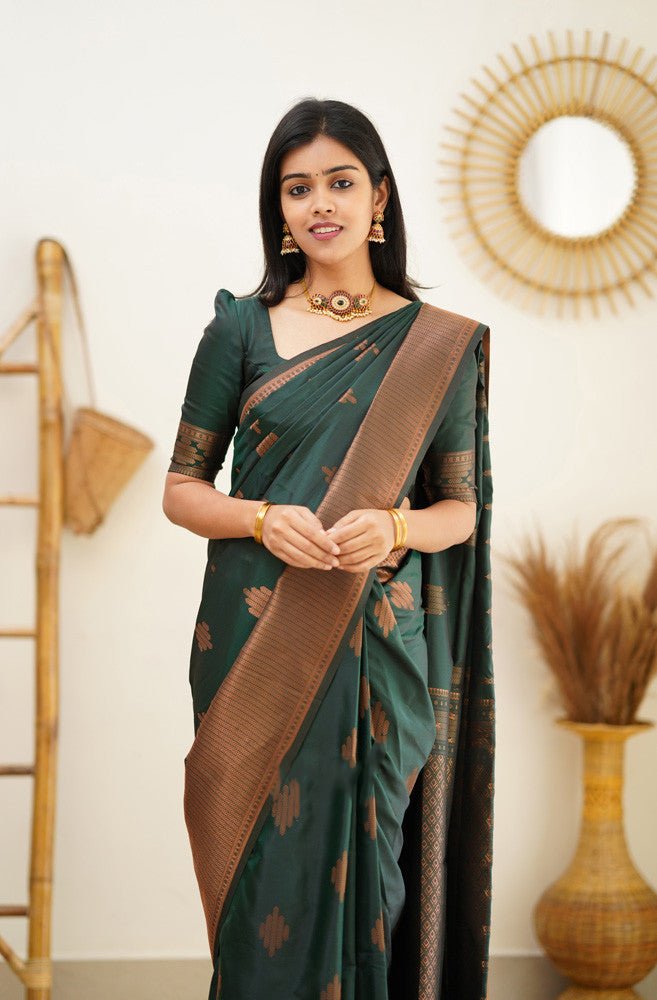 ShrijiAvadh-Swatisilk-DarkGreen_7