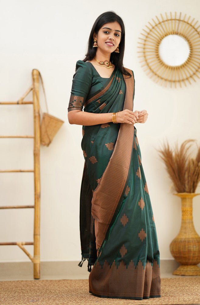 ShrijiAvadh-Swatisilk-DarkGreen_8