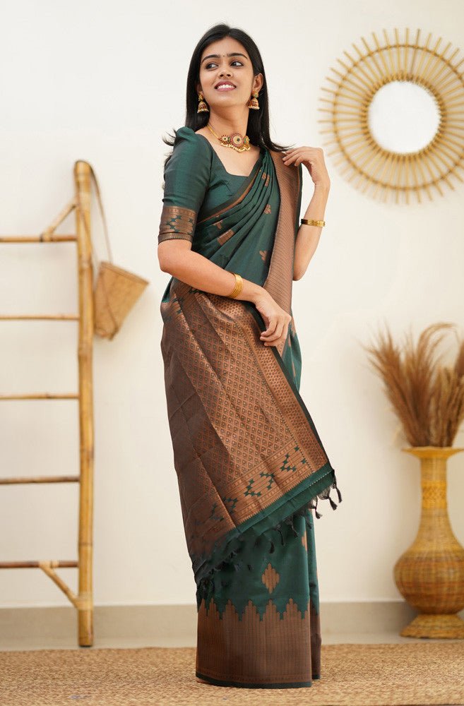 ShrijiAvadh-Swatisilk-DarkGreen_9